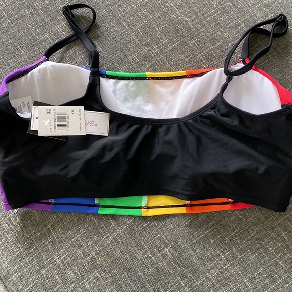 2 For $8 Salt + Cove Colorblock Top - Picture 4 of 4